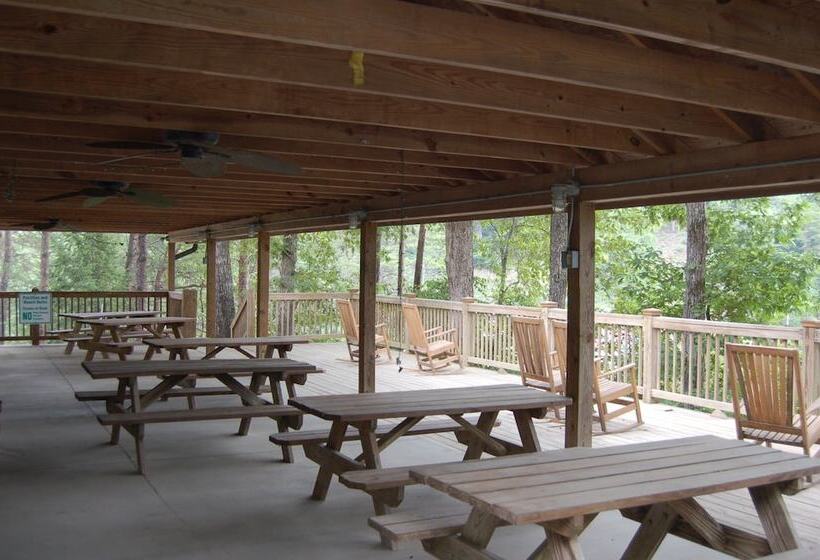 Spacious Cabin With Fantastic Long Range Mountain And Lake Views   Lake Lure   The Overlook 4 Bedroo