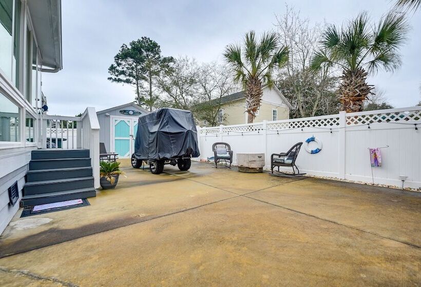 Sunny North Myrtle Beach Home: Walk To Ocean!