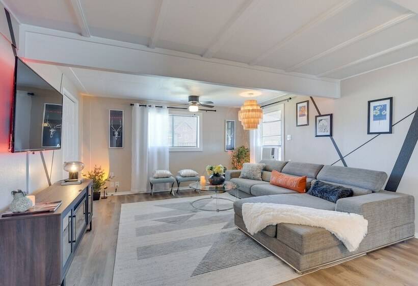 Texas Stilt House: Walk To Surfside Beach!