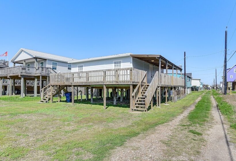 Texas Stilt House: Walk To Surfside Beach!