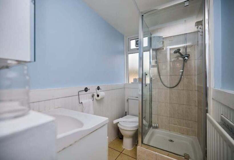 The Dagenham Park Place Dazzling 3bdr House With Garden