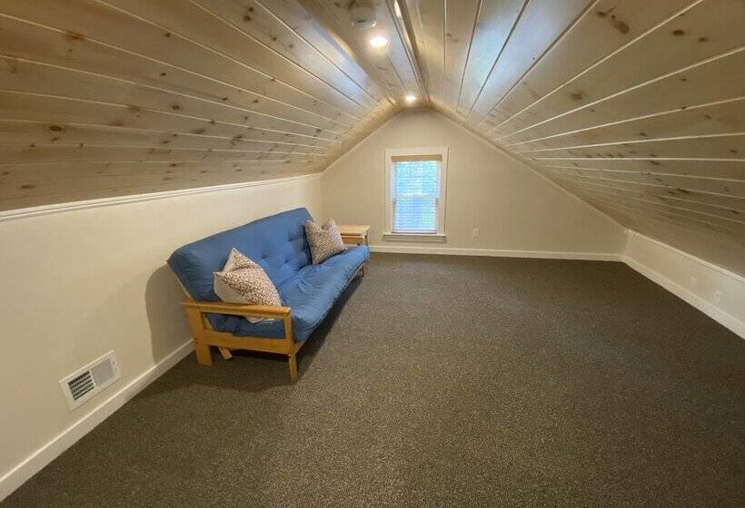 The Pines At Center Harbor