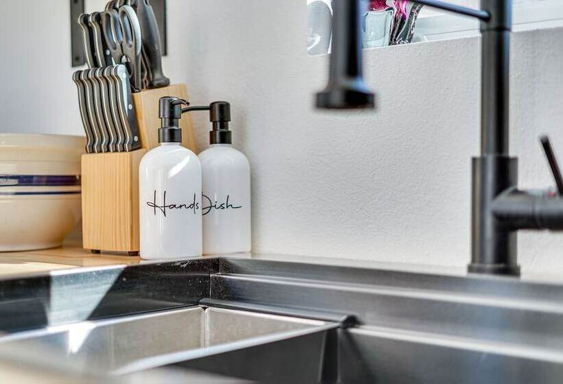 Zen Box  Tranquil Vermont Escape W/ Lake Views!