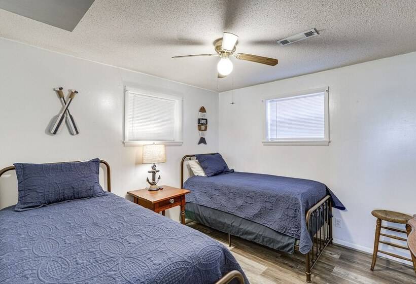 Arkansas Lake House W/ Private Dock!