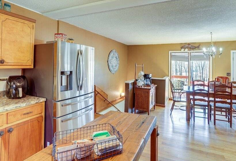 Arkansas Lake House W/ Private Dock!