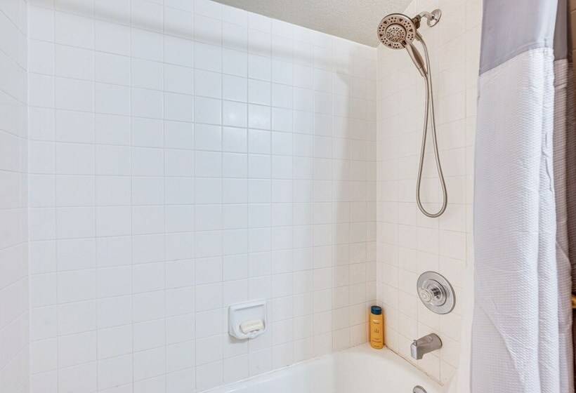 Arvada Home W/ Patio & Fire Pit ~ 16 Mi To Denver!