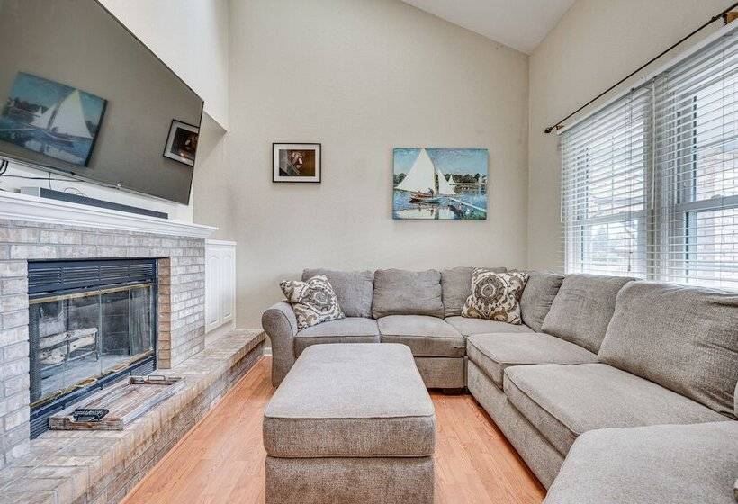 Arvada Home W/ Patio & Fire Pit ~ 16 Mi To Denver!