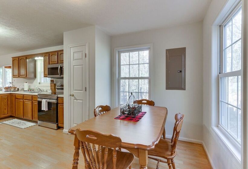 Basye Retreat W/ Hot Tub: 1 Mi To Bryce Resort!