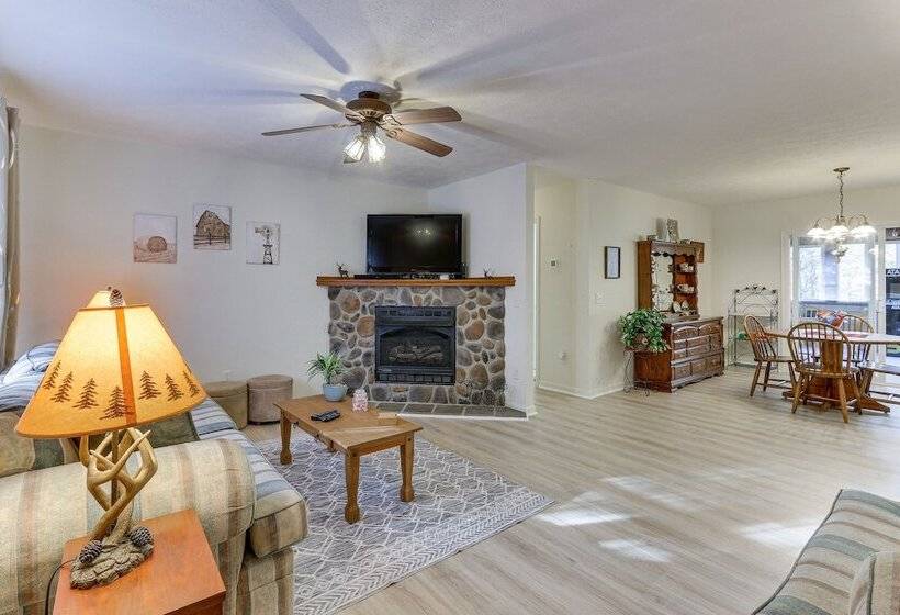 Basye Retreat W/ Hot Tub: 1 Mi To Bryce Resort!