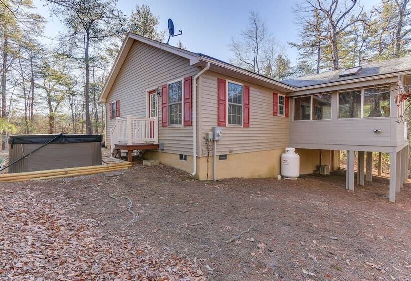 Basye Retreat W/ Hot Tub: 1 Mi To Bryce Resort!