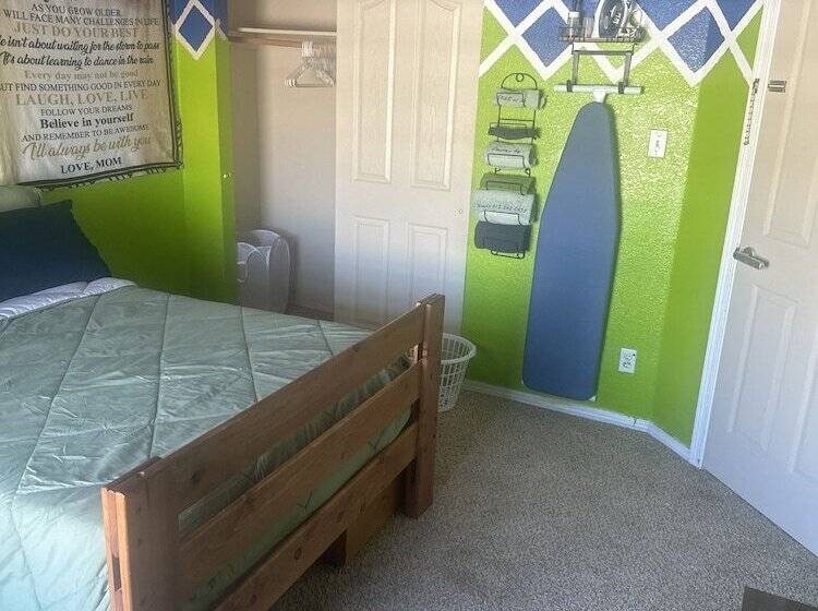 B&b At The Paseo S By Wanda