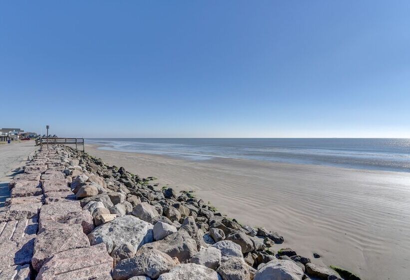 Oceanfront Surfside Beach Home W/ Amazing Views!