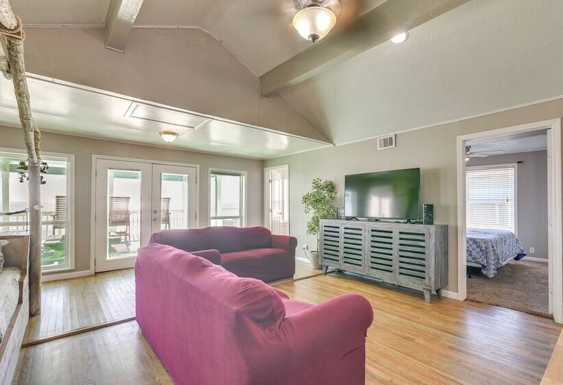 Oceanfront Surfside Beach Home W/ Amazing Views!