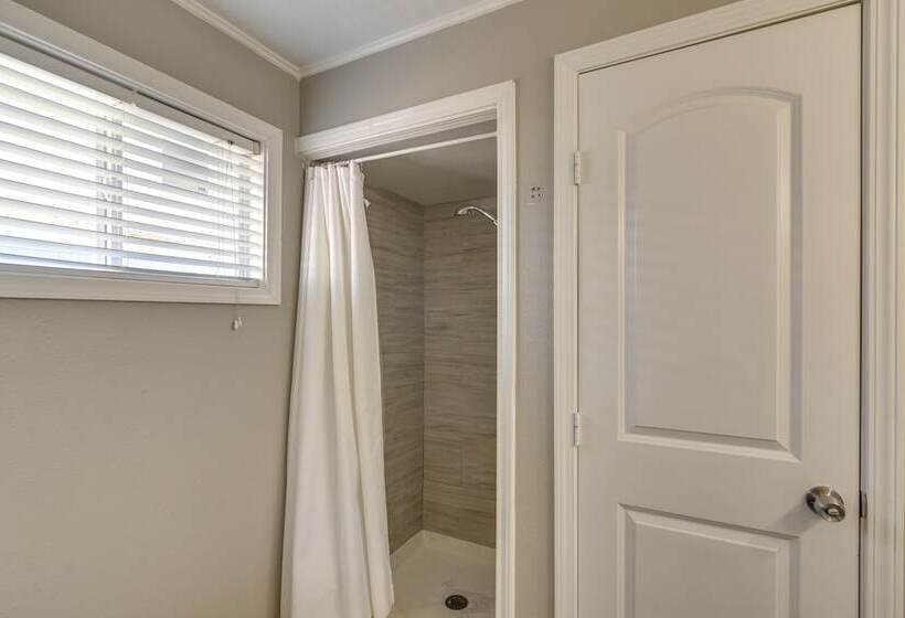 Oceanfront Surfside Beach Home W/ Amazing Views!