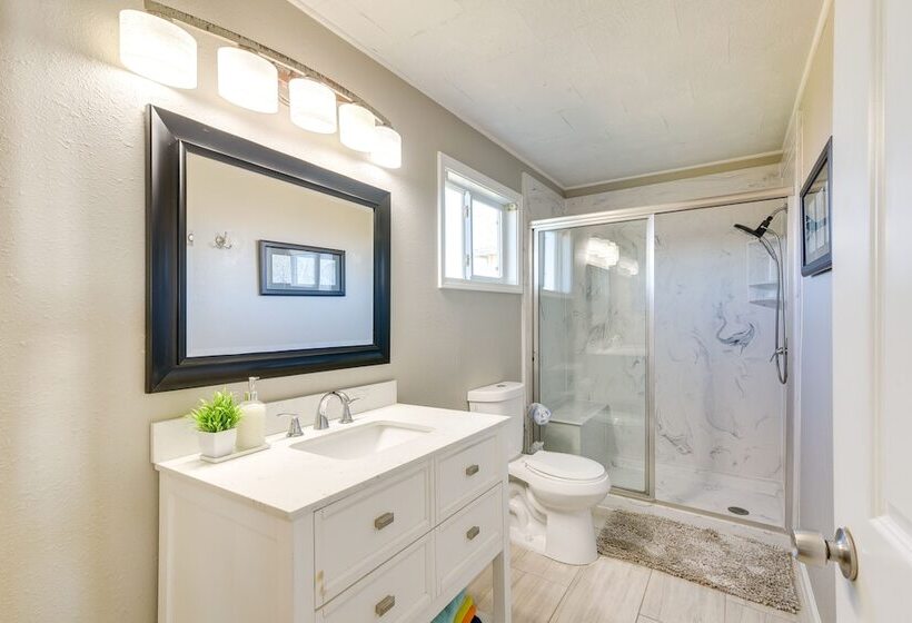 Oceanfront Surfside Beach Home W/ Amazing Views!