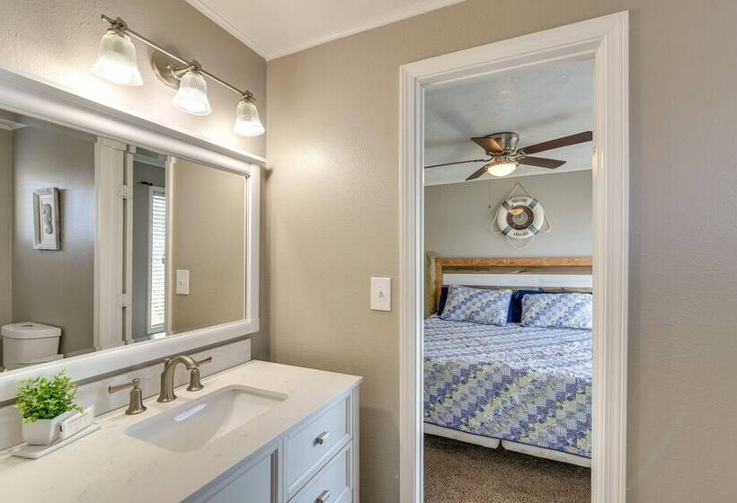 Oceanfront Surfside Beach Home W/ Amazing Views!