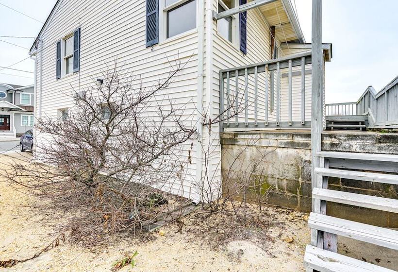 Beachfront Lavallette Home   2 Mi To Casino Pier!