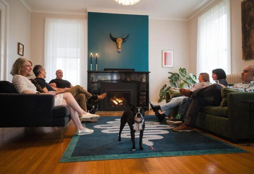 مبيت وإفطار Canandaigua Guesthouse