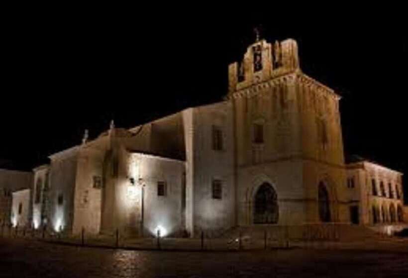 住宿加早餐  Coloured Studio