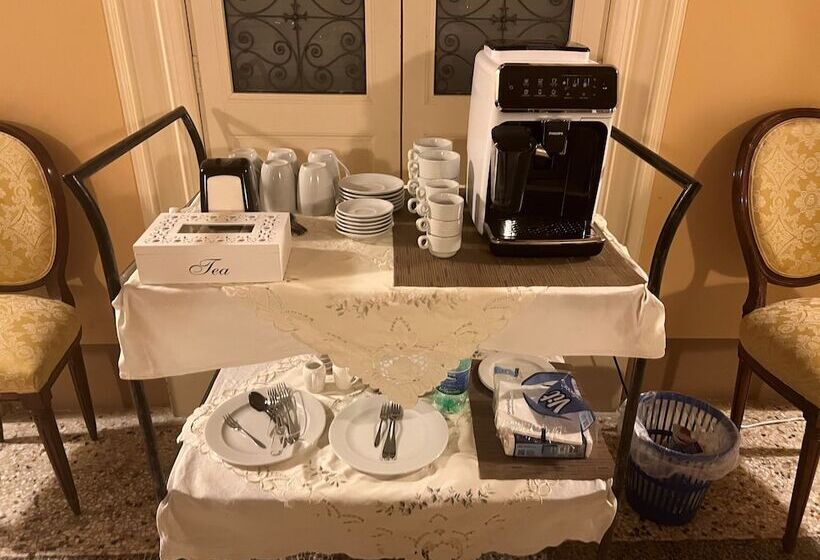 צימר Palazzo Francesco Grassi Luxury Rooms