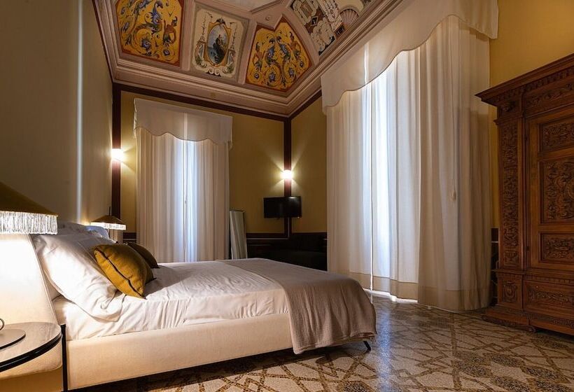 צימר Palazzo Francesco Grassi Luxury Rooms