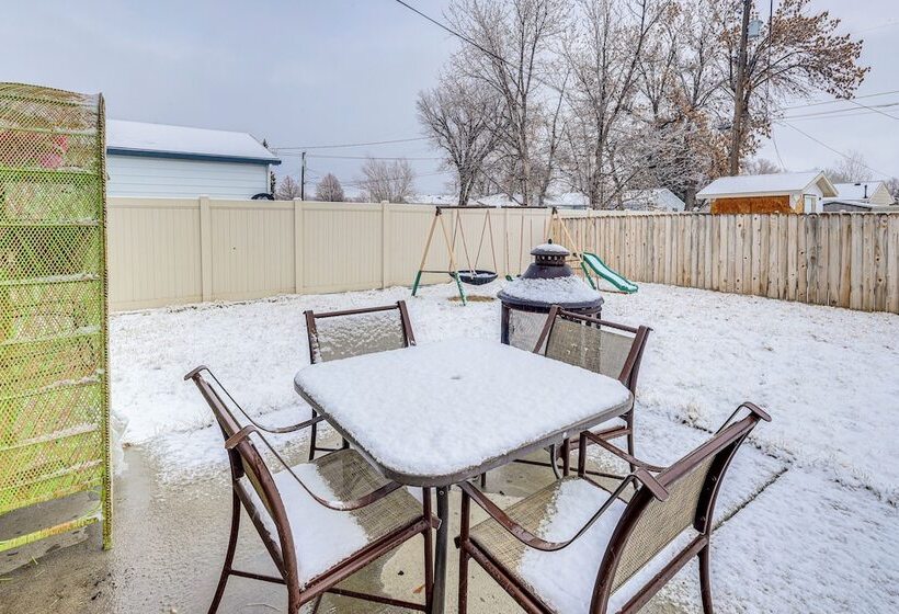 Billings Home W/ Trampoline, Gas Grill & Fire Pit!
