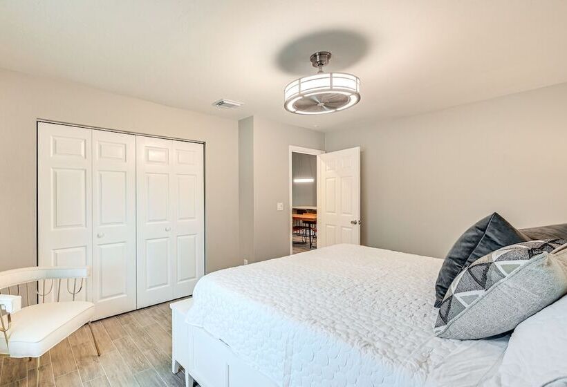 Bonita Springs Beach House < 2 Mi To Ocean!