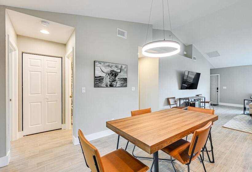 Bonita Springs Beach House < 2 Mi To Ocean!