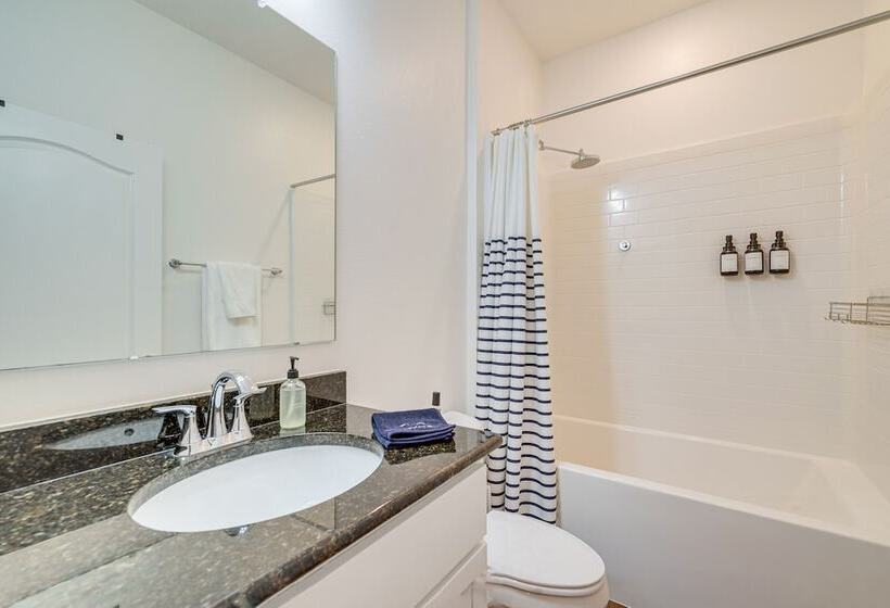 Brooksville Home ~ 12 Mi To Cabot Citrus Farms