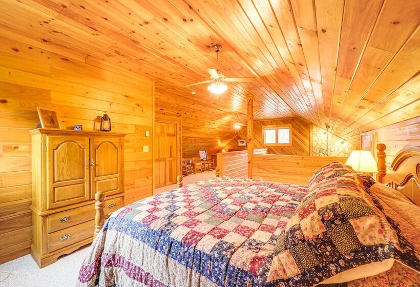 Charming Boone Cabin < 9 Mi To Appalachian Ski Mtn