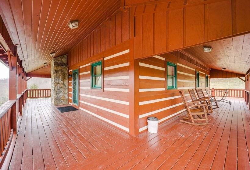 Charming Boone Cabin < 9 Mi To Appalachian Ski Mtn