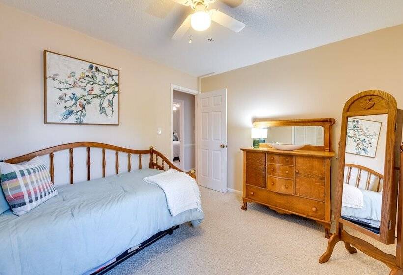 Charming Emporia Home W/ Deck & Patio!