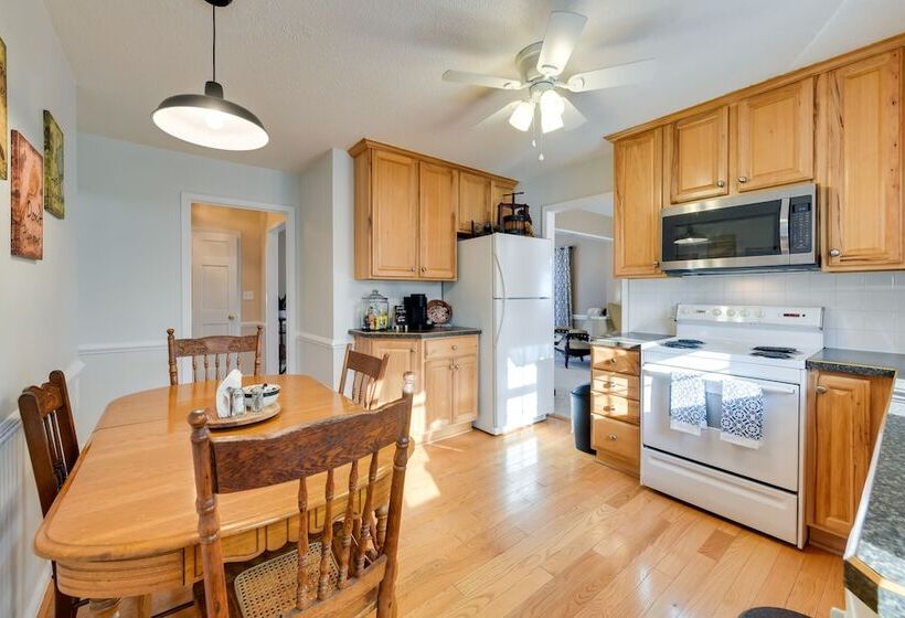 Charming Emporia Home W/ Deck & Patio!