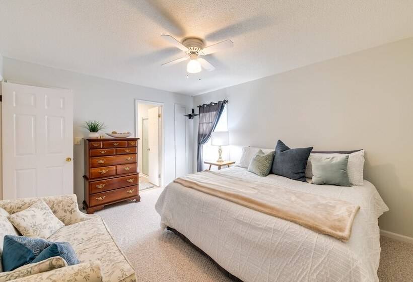 Charming Emporia Home W/ Deck & Patio!