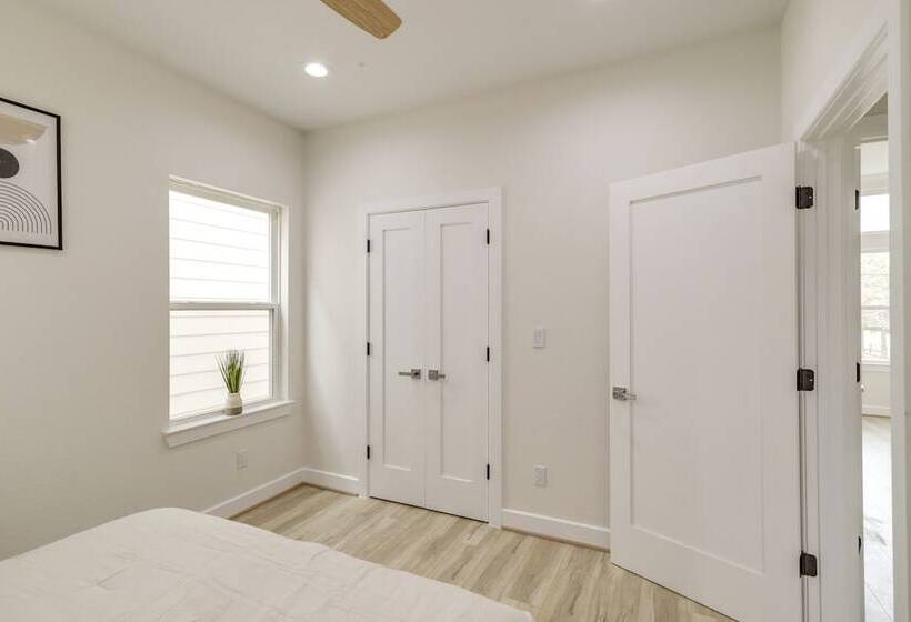 Charming Houston Home: 2 Mi To Hermann Park!