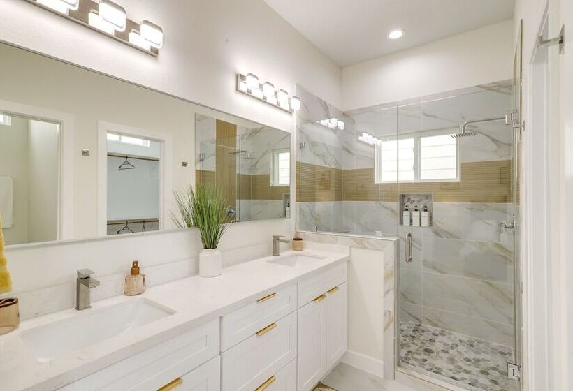 Charming Houston Home: 2 Mi To Hermann Park!