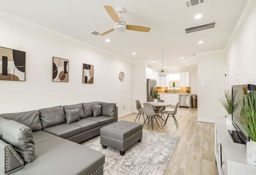 Charming Houston Home: 2 Mi To Hermann Park!