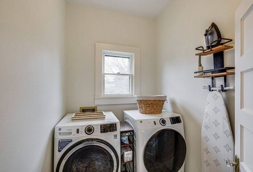 1 Mi To Downtown Tyler: Historic Home W/ Porch!