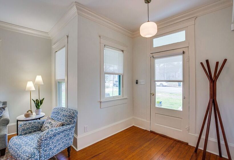 1 Mi To Downtown Tyler: Historic Home W/ Porch!