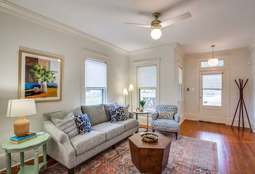 1 Mi To Downtown Tyler: Historic Home W/ Porch!