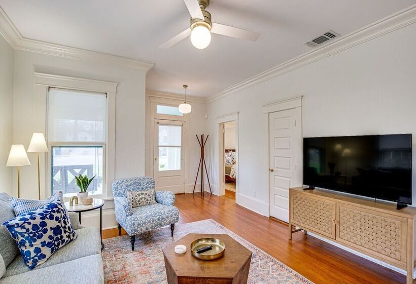 1 Mi To Downtown Tyler: Historic Home W/ Porch!