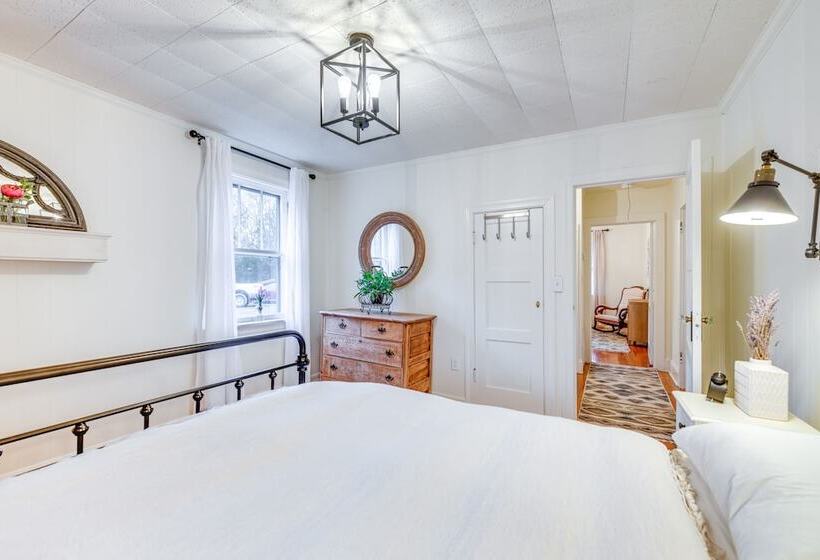 Charming Virginia Retreat W/ Covered Porch & Yard!