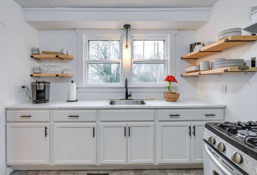 Charming Virginia Retreat W/ Covered Porch & Yard!