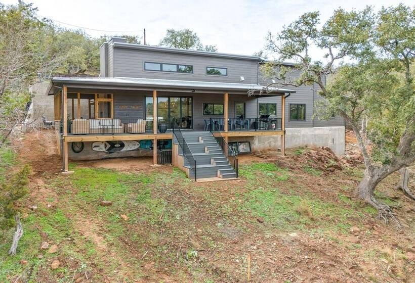 Chic Burnet Home On Lake Buchanan W/ 2 Fireplaces!