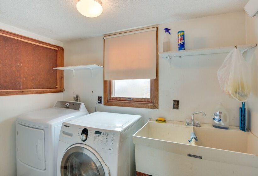 Countryside Retreat On Cokato Lake W/ Indoor Sauna