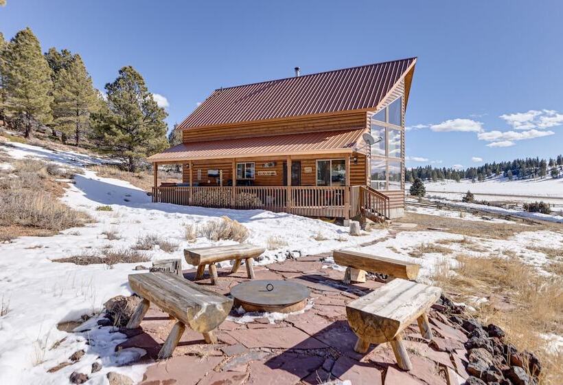 Cozy Duck Creek Village Cabin W/ Hot Tub & Views!