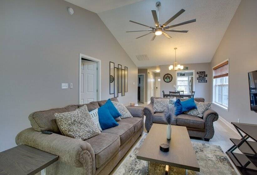 Cozy Greensboro Vacation Rental, 5 Mi To Downtown