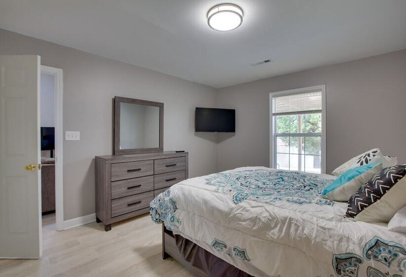 Cozy Greensboro Vacation Rental, 5 Mi To Downtown