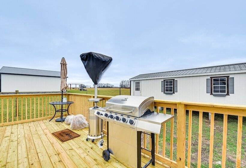 Cozy & Quiet Paint Lick Escape W/ Spa Services!