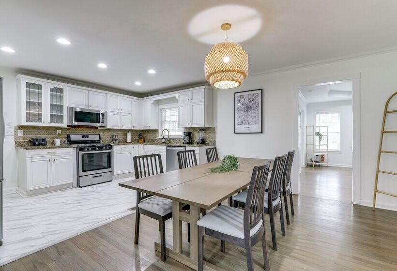 Decatur Home W/ Fire Pit, Near Little Five Points!